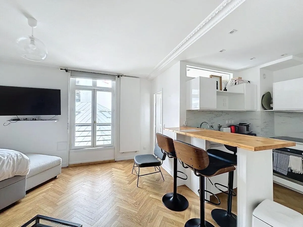 Paris 8 Madeleine Beauty Appartement